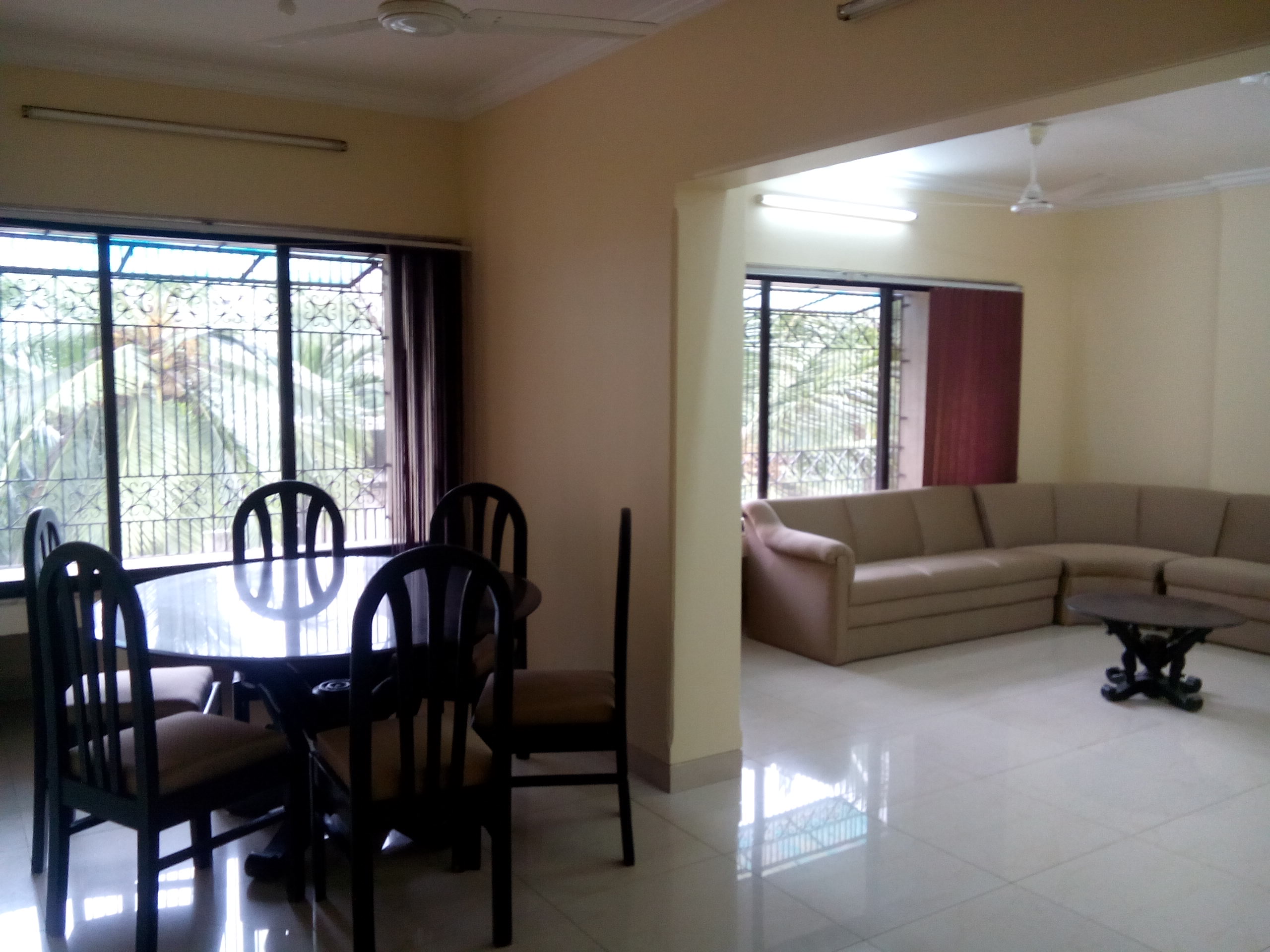 Residential Multistorey Apartment for Rent in 13th Road, Khar West, Mumbai- 400052 , Khar Road-West, Mumbai